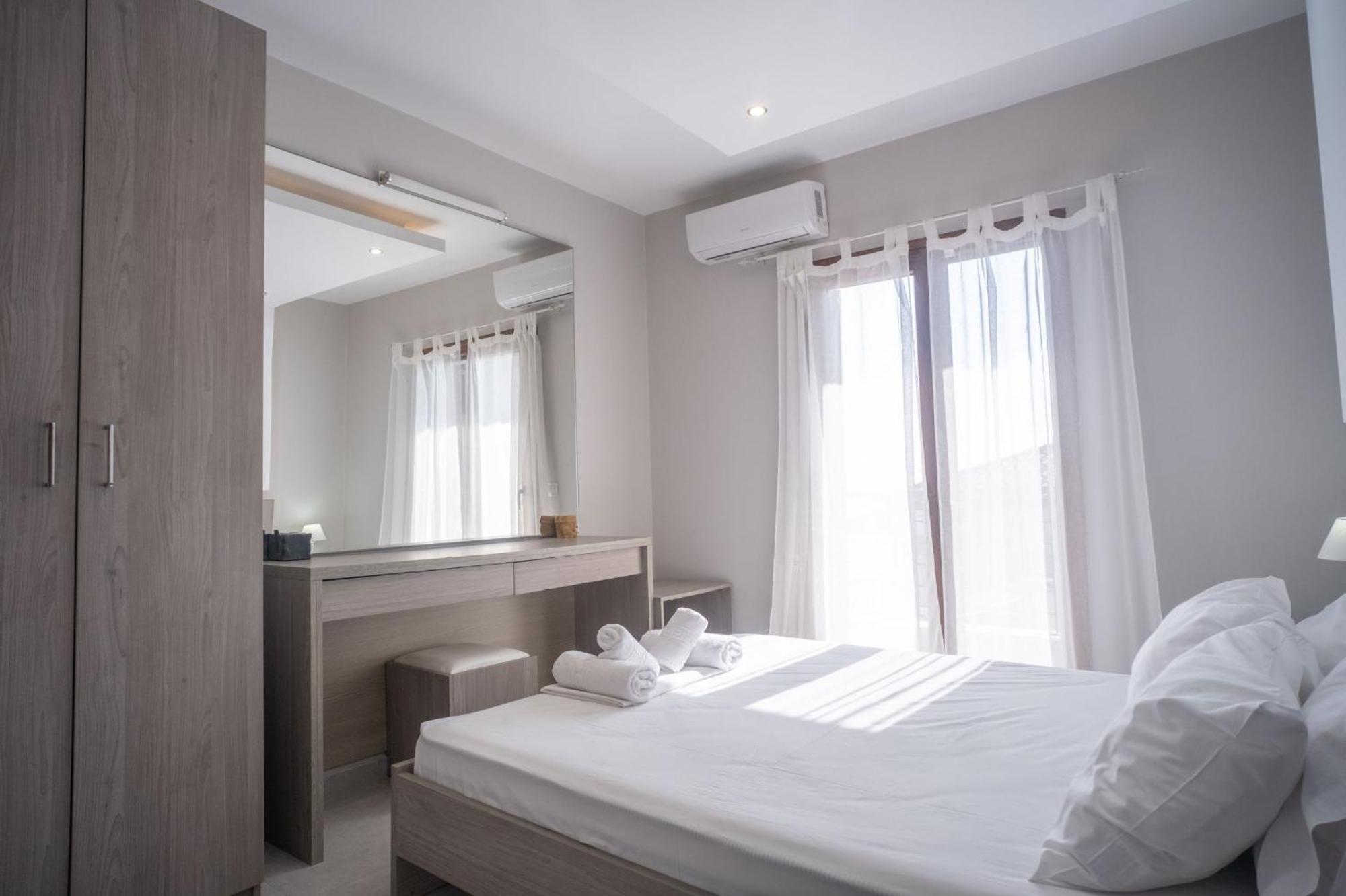 Brezza Marina House Apartment Afytos Exterior photo